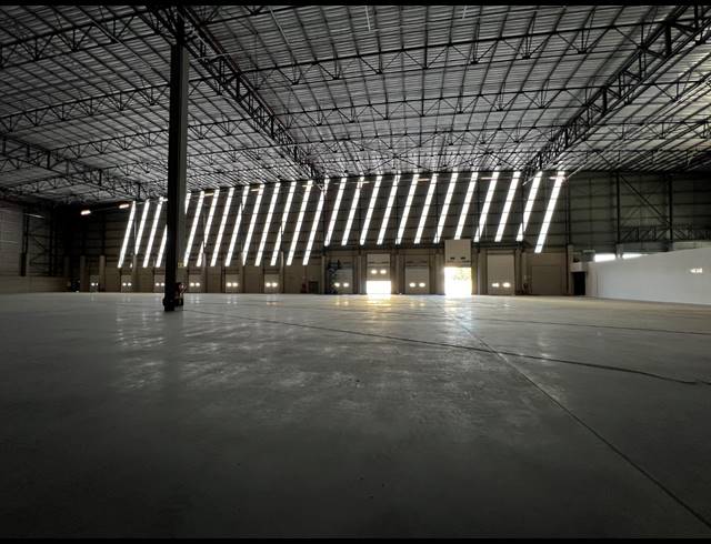 17,600M² WAREHOUSE TO LET IN PAROW INDUSTRIAL